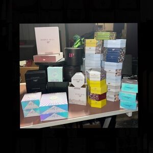 Bomb Party Bundle, almost 200 items